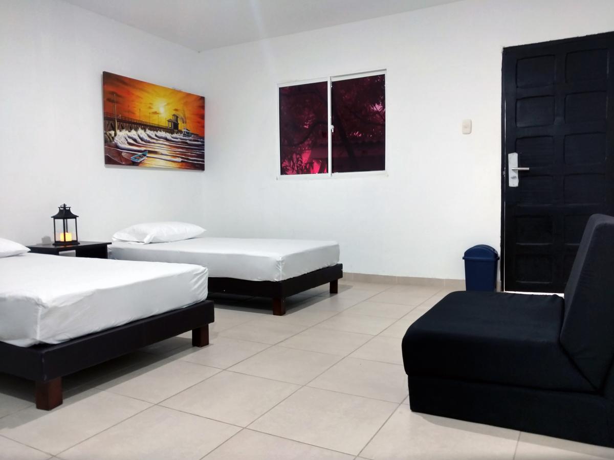 Hotel El Emigrante Пуерто-Коломбія Екстер'єр фото