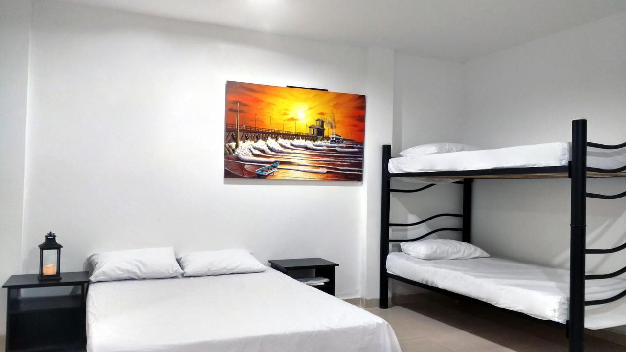Hotel El Emigrante Пуерто-Коломбія Екстер'єр фото