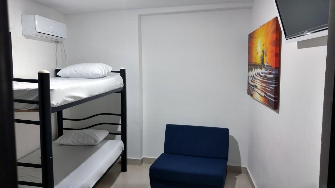 Hotel El Emigrante Пуерто-Коломбія Екстер'єр фото